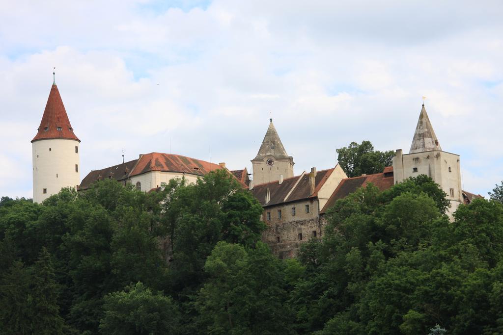 Orli Hnizdo at Château Novak Křivoklát Exterior foto